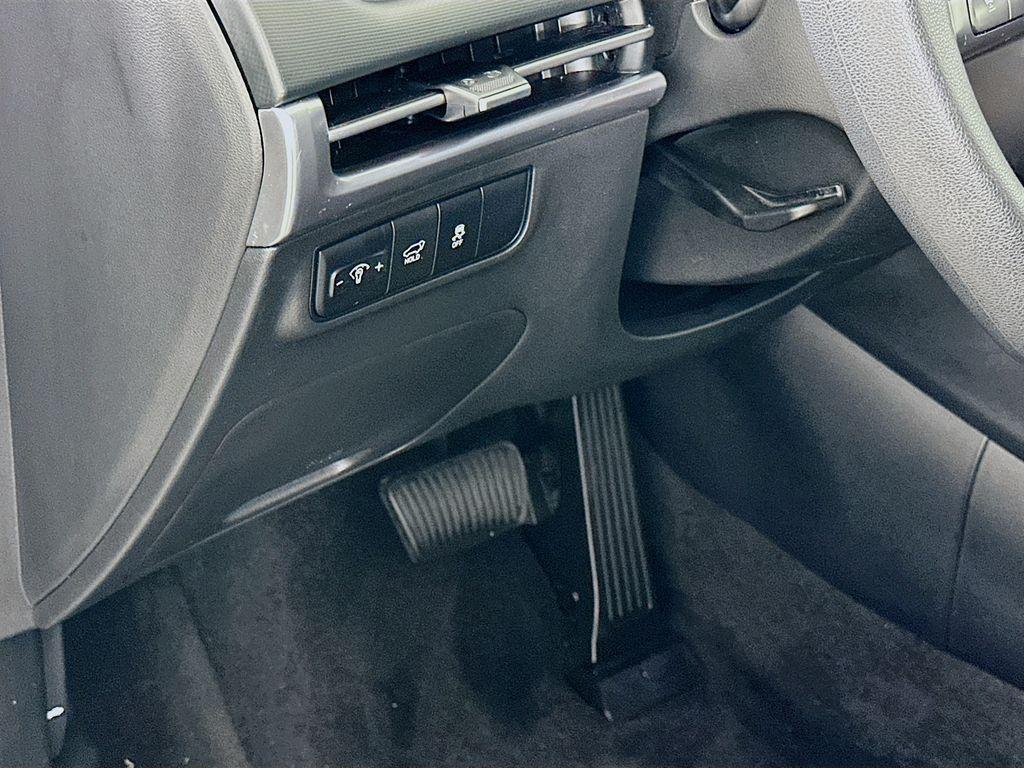 used 2025 Hyundai Tucson car, priced at $22,640