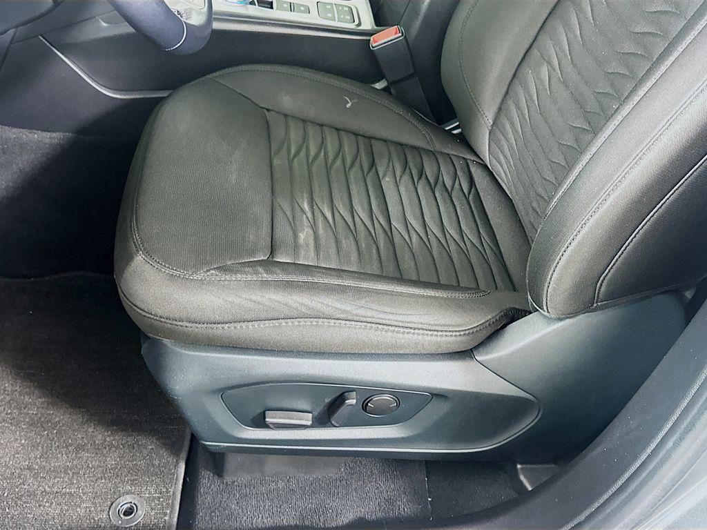 2021 Gray Metallic Ford Explorer