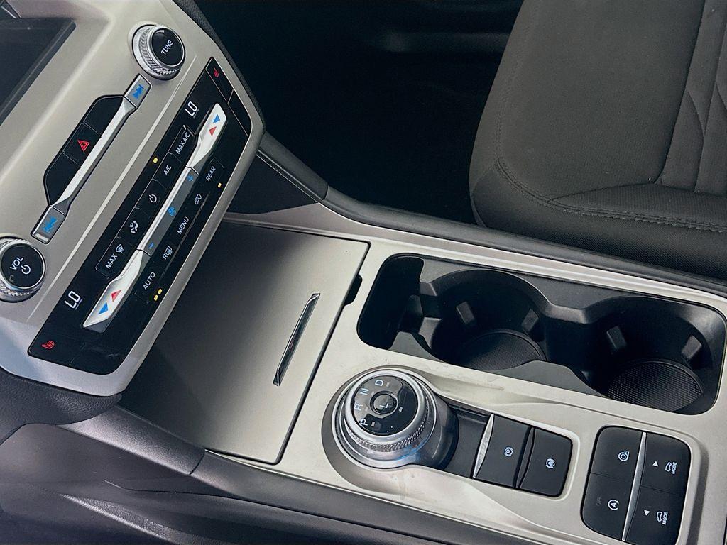 2021 Gray Metallic Ford Explorer