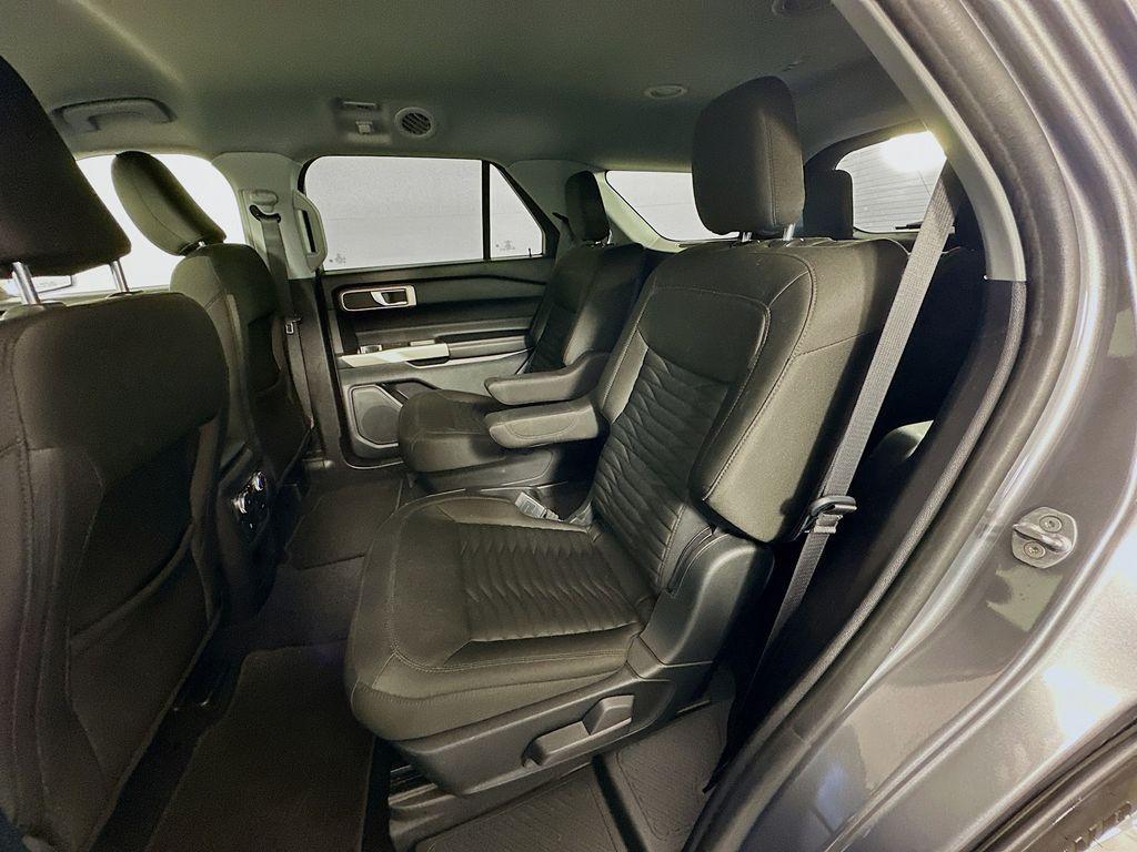 2021 Gray Metallic Ford Explorer