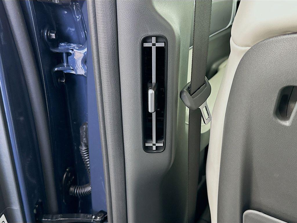 new 2026 Hyundai SANTA FE HEV car, priced at $41,250