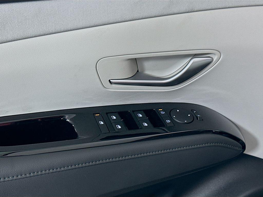 new 2026 Hyundai Tucson car, priced at $42,205