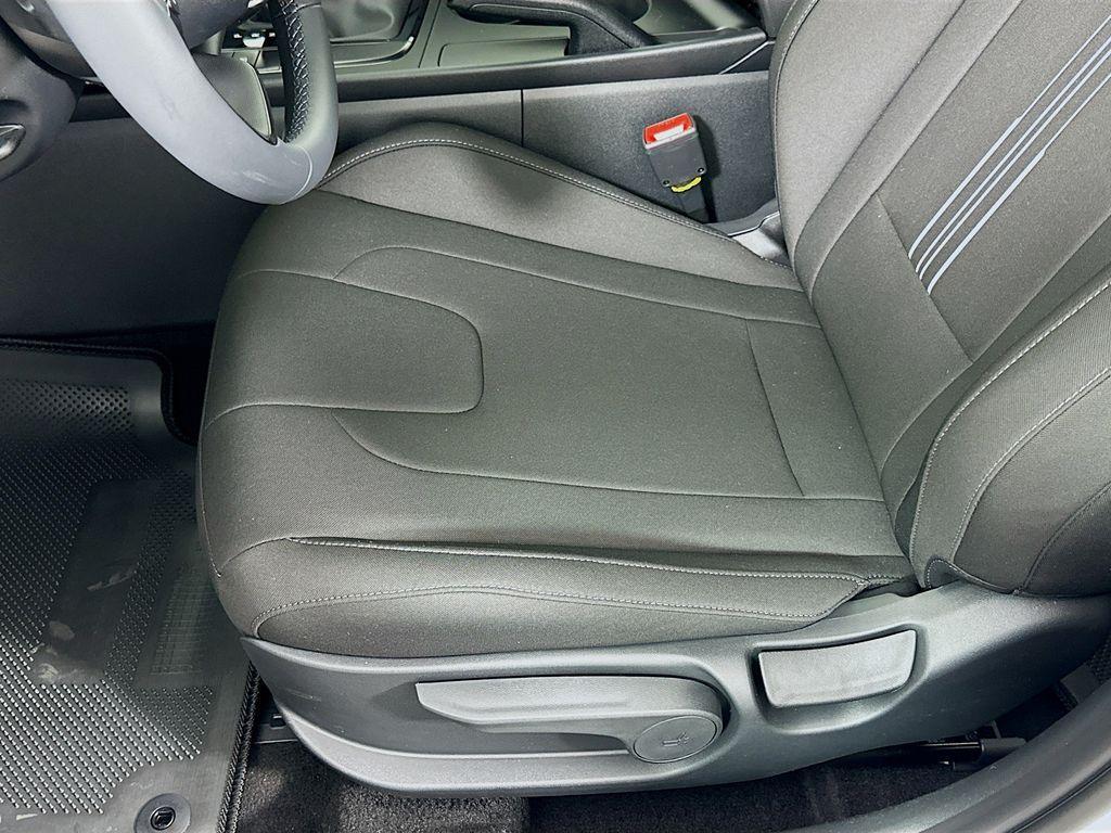 new 2026 Hyundai Elantra car