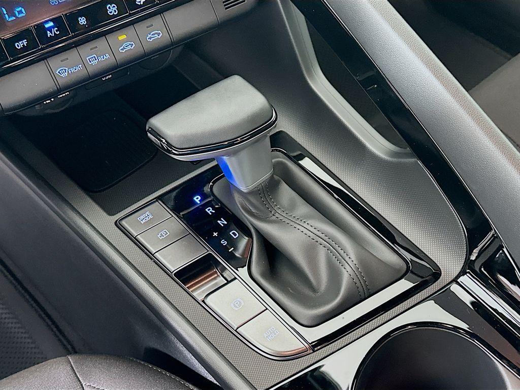 new 2025 Hyundai ELANTRA HEV car, priced at $29,710