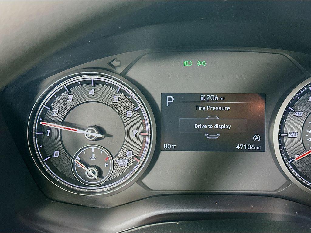 used 2023 Hyundai Santa Fe car, priced at $20,580