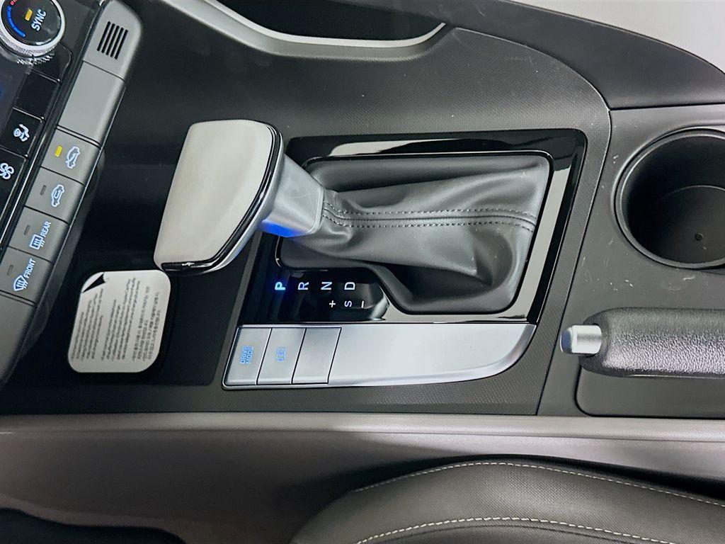 new 2026 Hyundai Elantra car, priced at $25,665