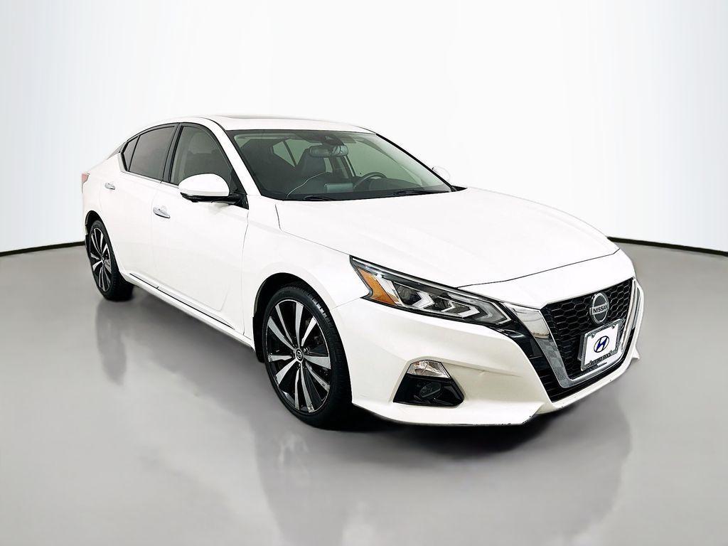 used 2020 Nissan Altima car, priced at $17,300