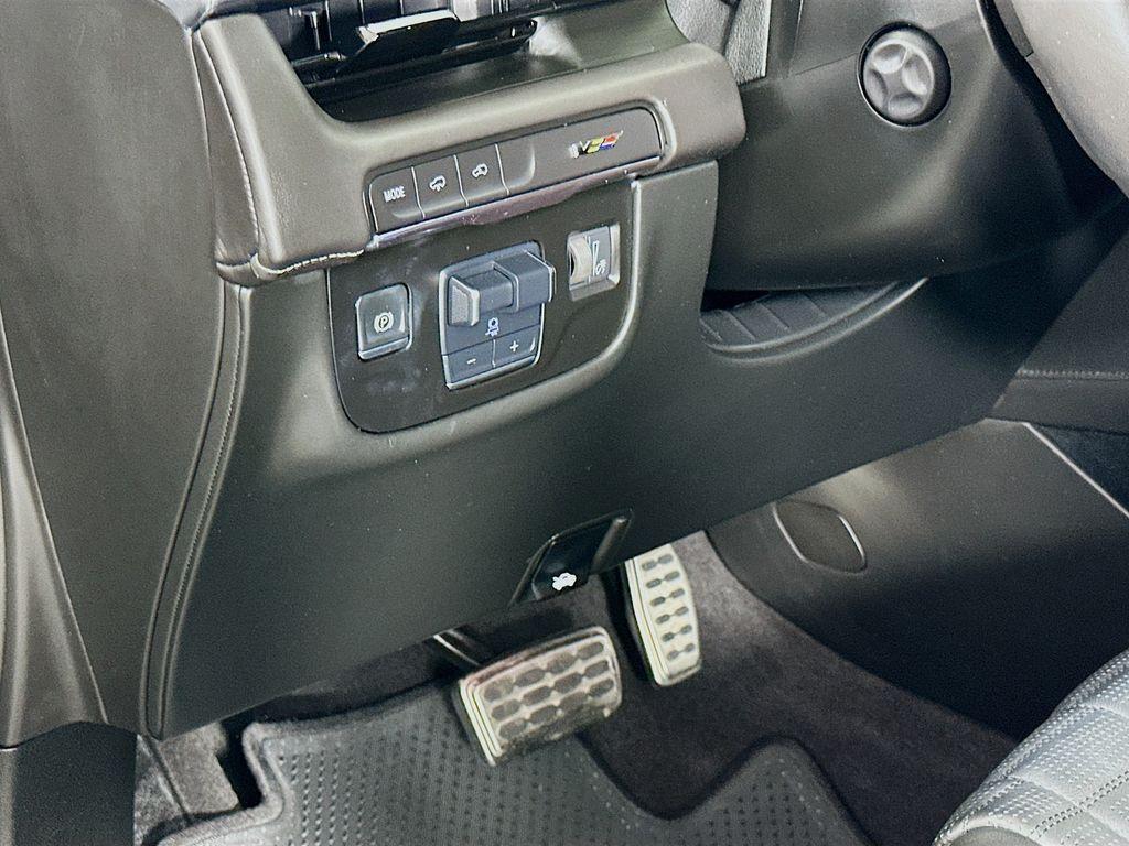 used 2024 Cadillac Escalade ESV car, priced at $119,999