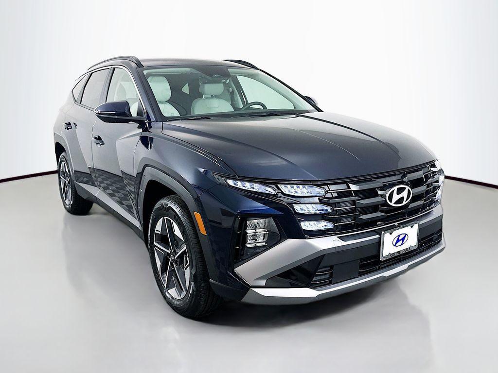 new 2026 Hyundai TUCSON Hybrid car, priced at $37,195