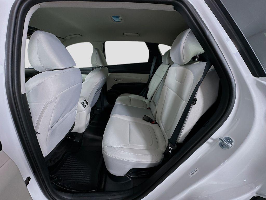 new 2026 Hyundai TUCSON Hybrid car