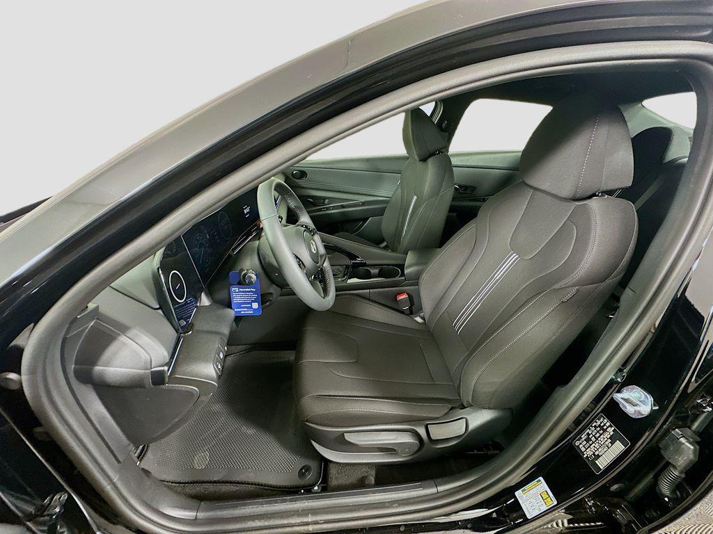 new 2026 Hyundai ELANTRA HEV car, priced at $29,255