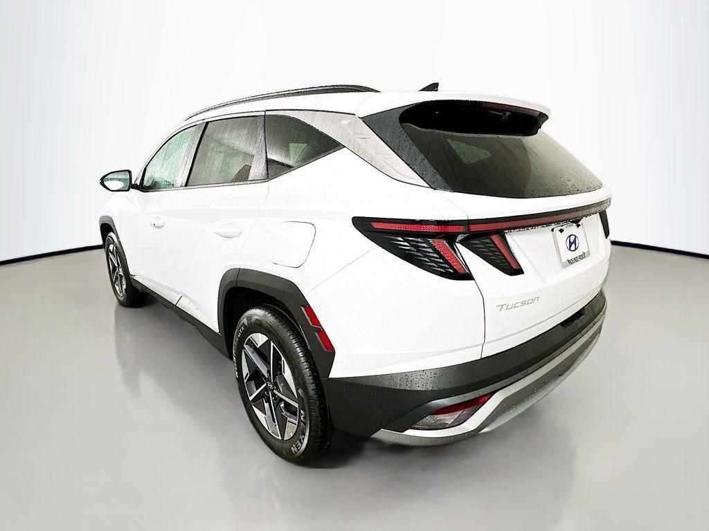 new 2026 Hyundai TUCSON Hybrid car, priced at $37,475