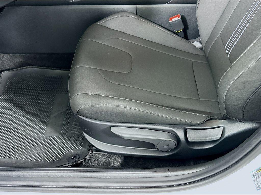 used 2025 Hyundai ELANTRA HEV car, priced at $23,997