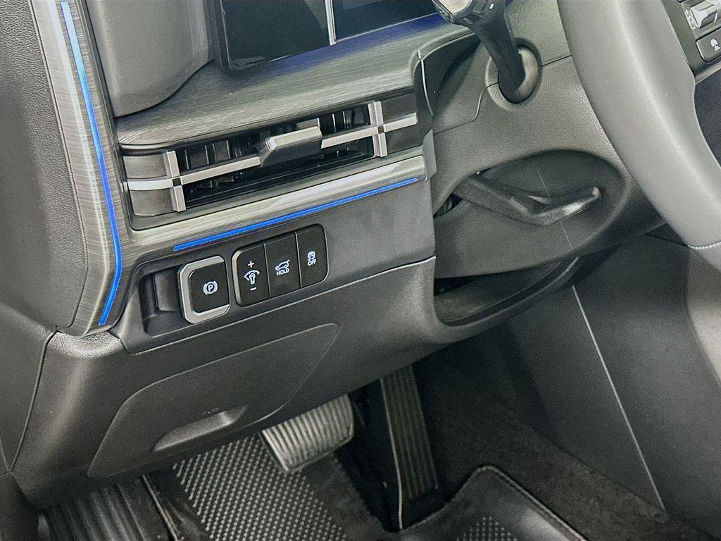 used 2026 Hyundai SANTA FE HEV car, priced at $43,800