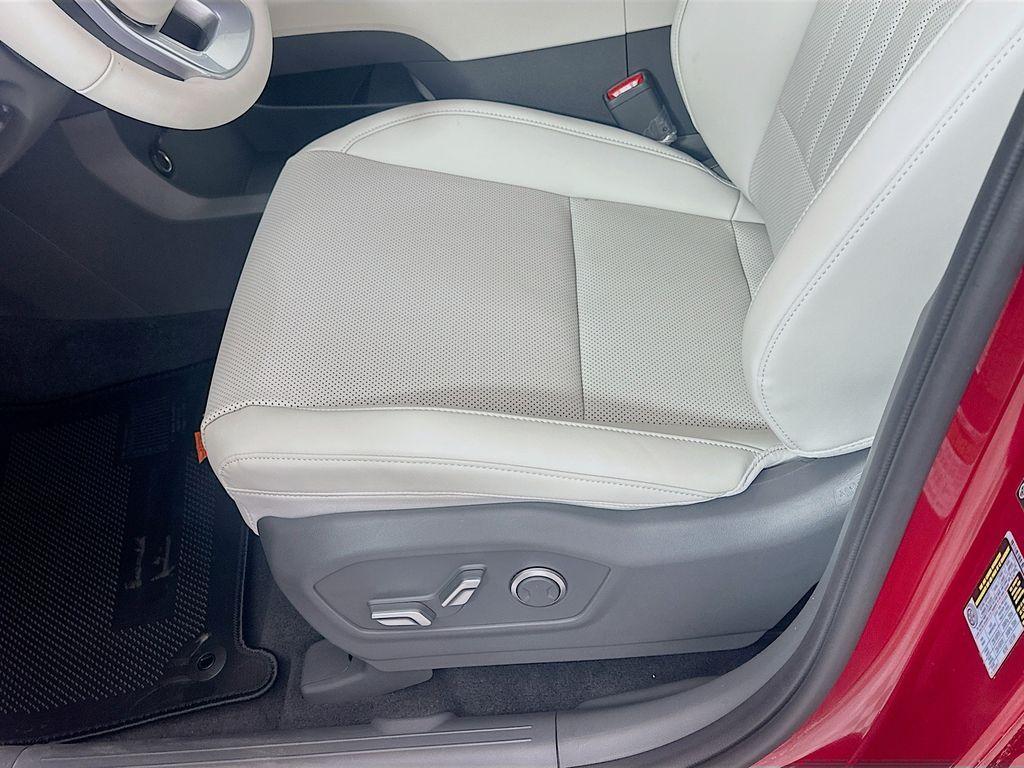 new 2026 Hyundai SANTA FE HEV car, priced at $41,675