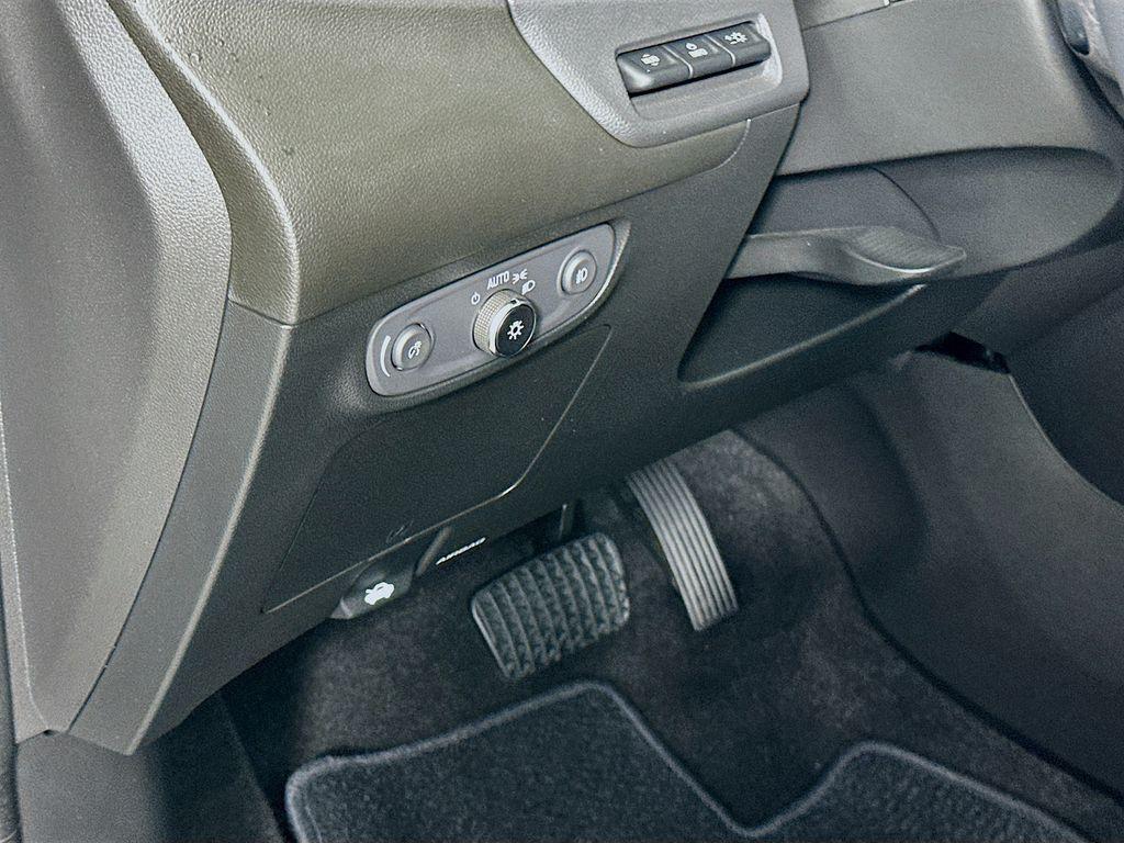 used 2021 Buick Encore GX car, priced at $19,068