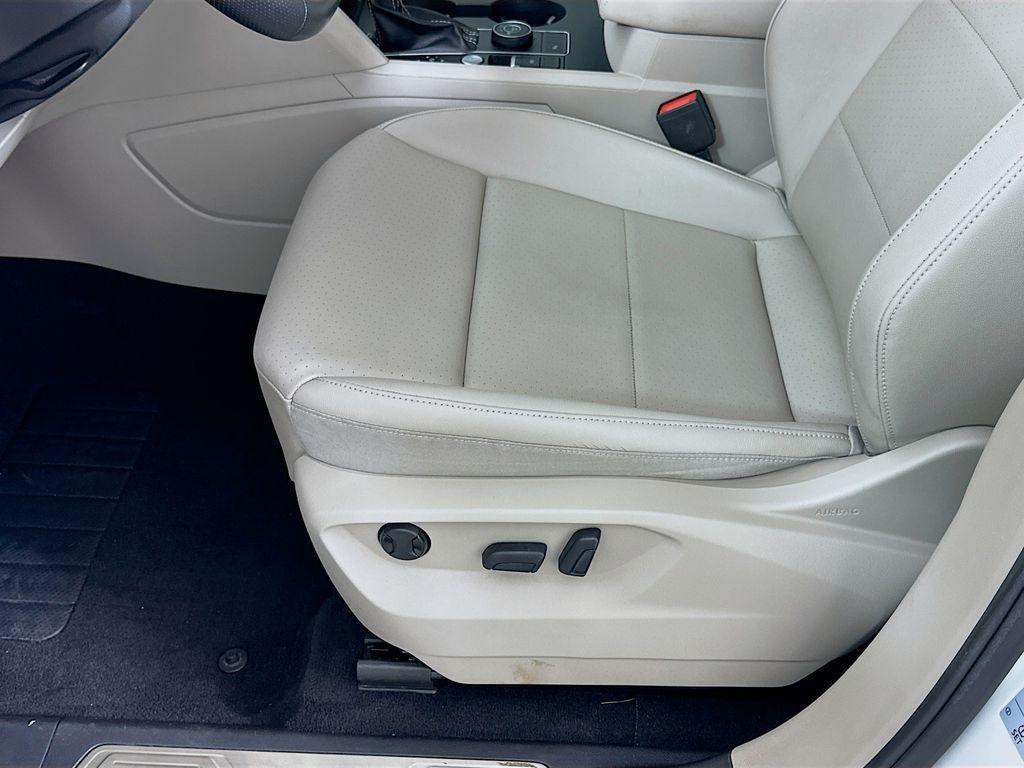 used 2021 Volkswagen Atlas car, priced at $25,890