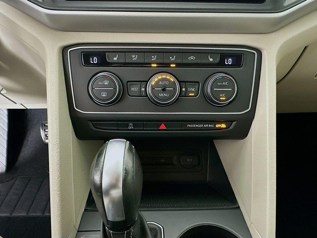 used 2021 Volkswagen Atlas car, priced at $25,890