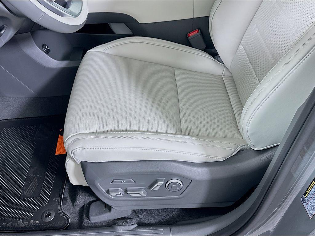 new 2026 Hyundai SANTA FE HEV car, priced at $53,155