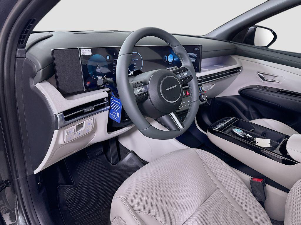 new 2026 Hyundai TUCSON Hybrid car, priced at $44,555