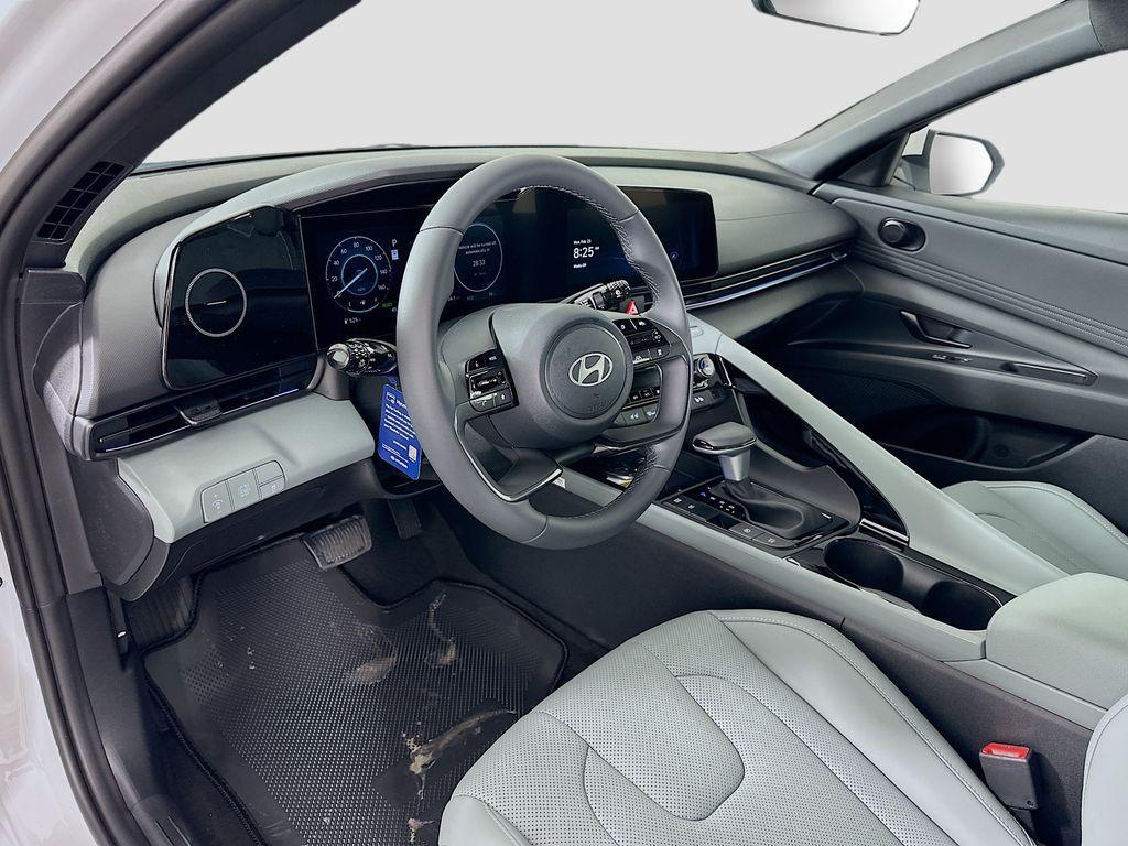 new 2026 Hyundai ELANTRA HEV car, priced at $32,155