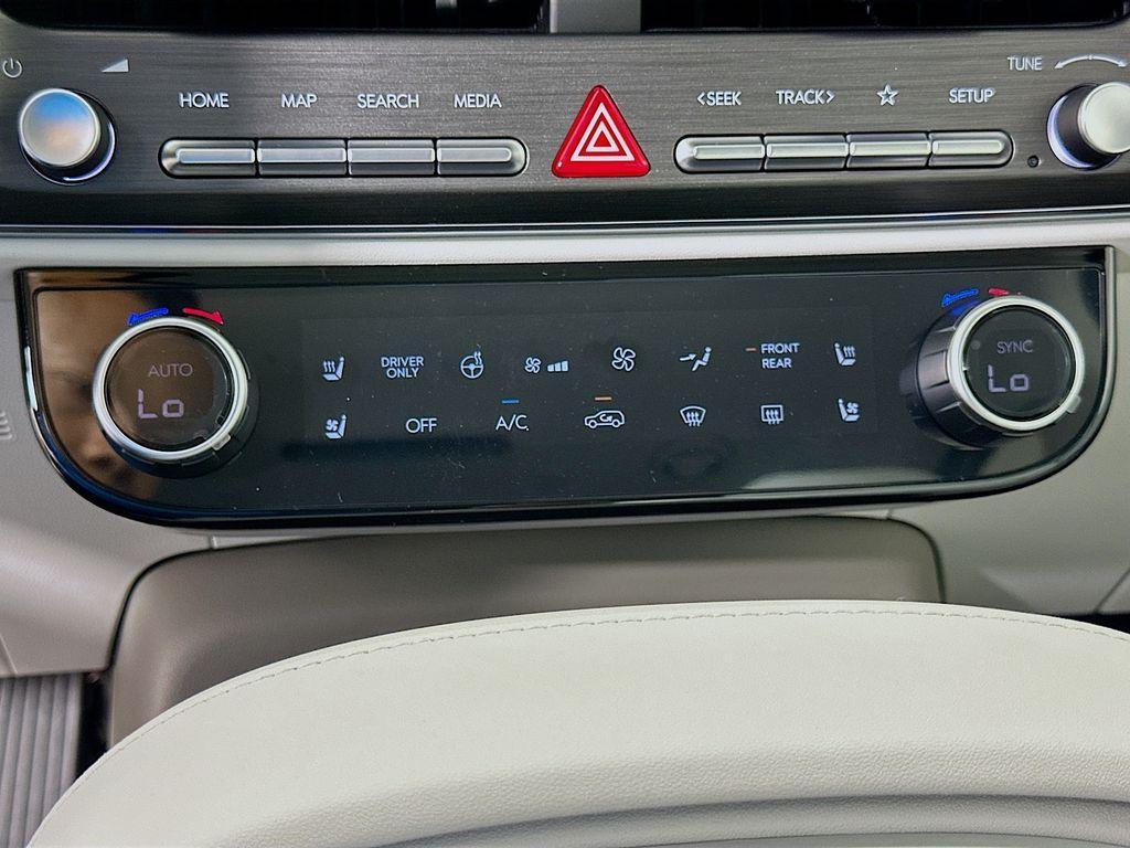 new 2026 Hyundai Palisade Hybrid car, priced at $50,405