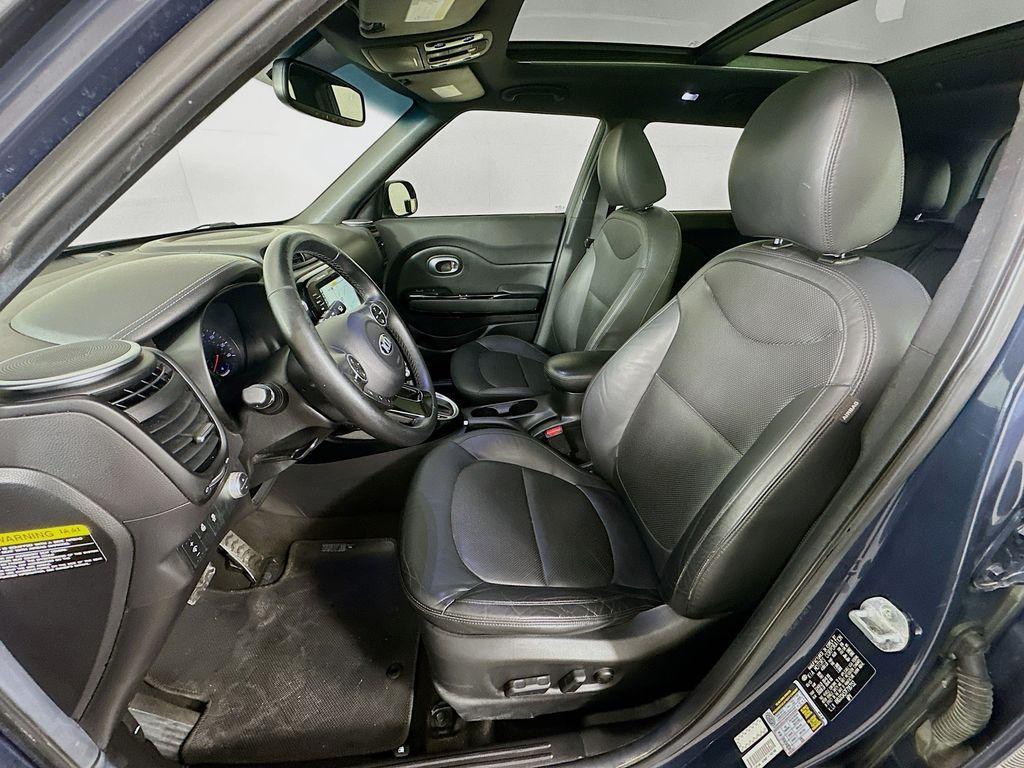 used 2015 Kia Soul car, priced at $9,945