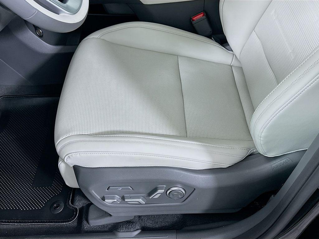 new 2026 Hyundai SANTA FE HEV car, priced at $52,780