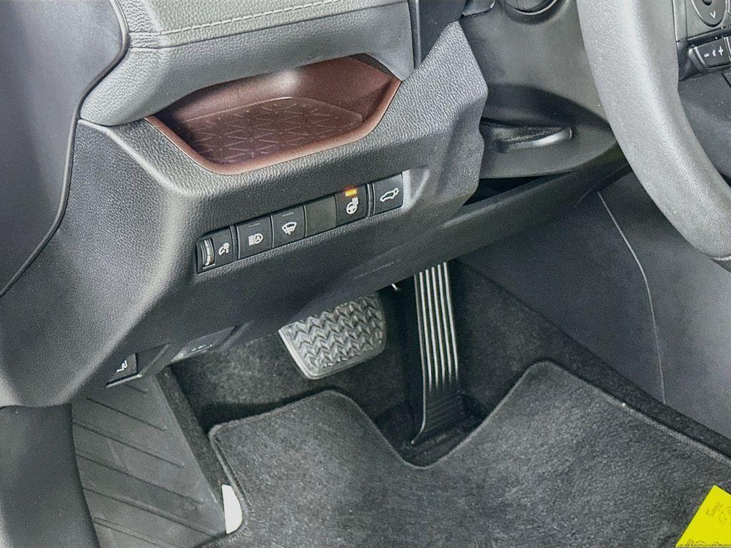 used 2020 Toyota RAV4 Hybrid car, priced at $32,709