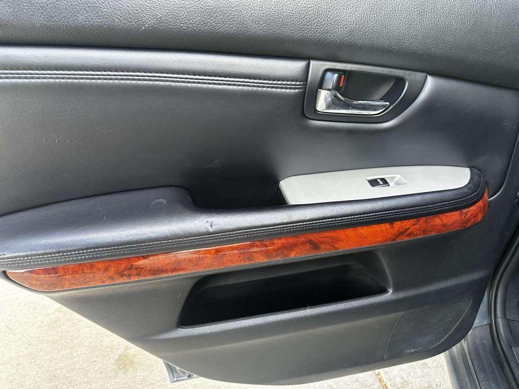 used 2004 Lexus RX 330 car, priced at $3,995