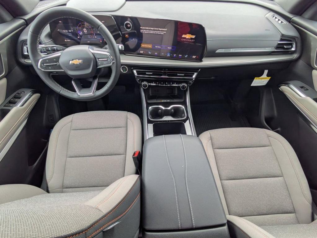 new 2026 Chevrolet Traverse car, priced at $42,215