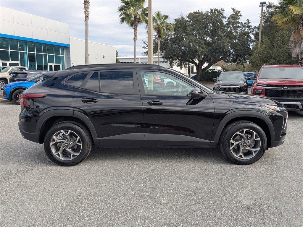used 2025 Chevrolet Trax car, priced at $21,287