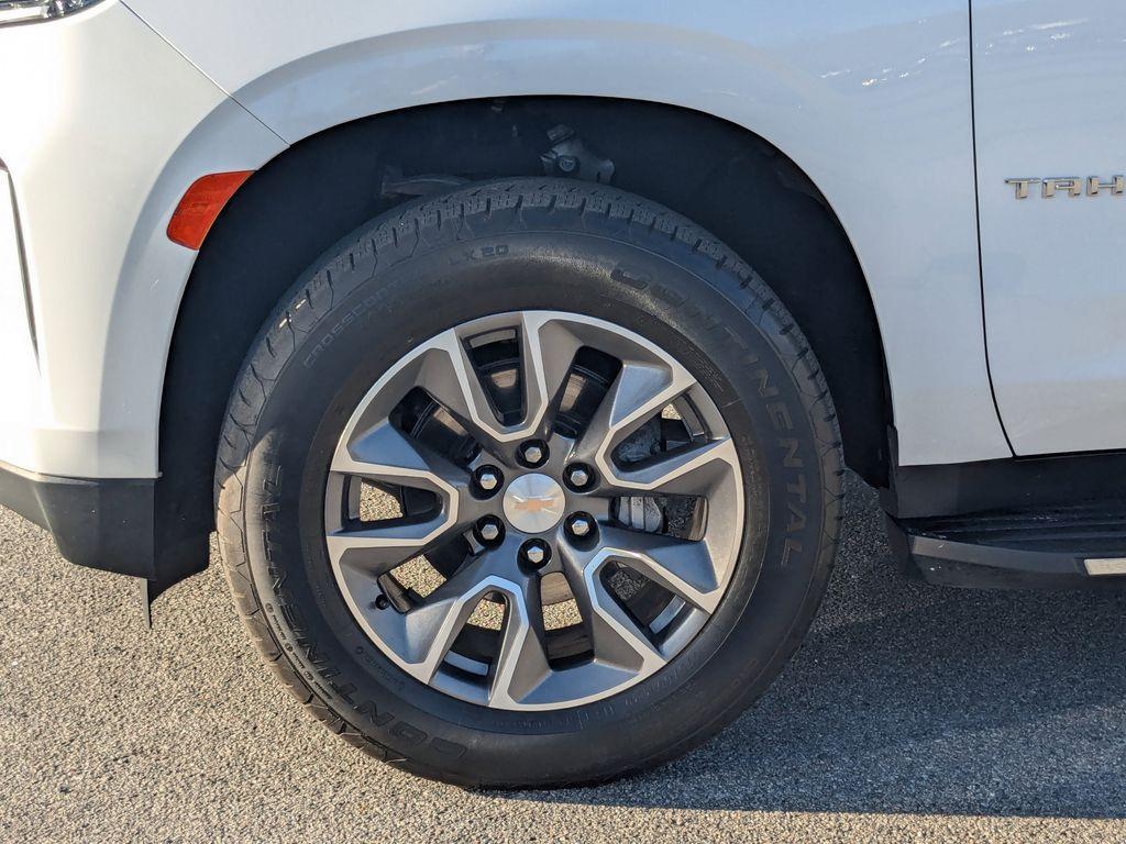 used 2024 Chevrolet Tahoe car, priced at $42,989