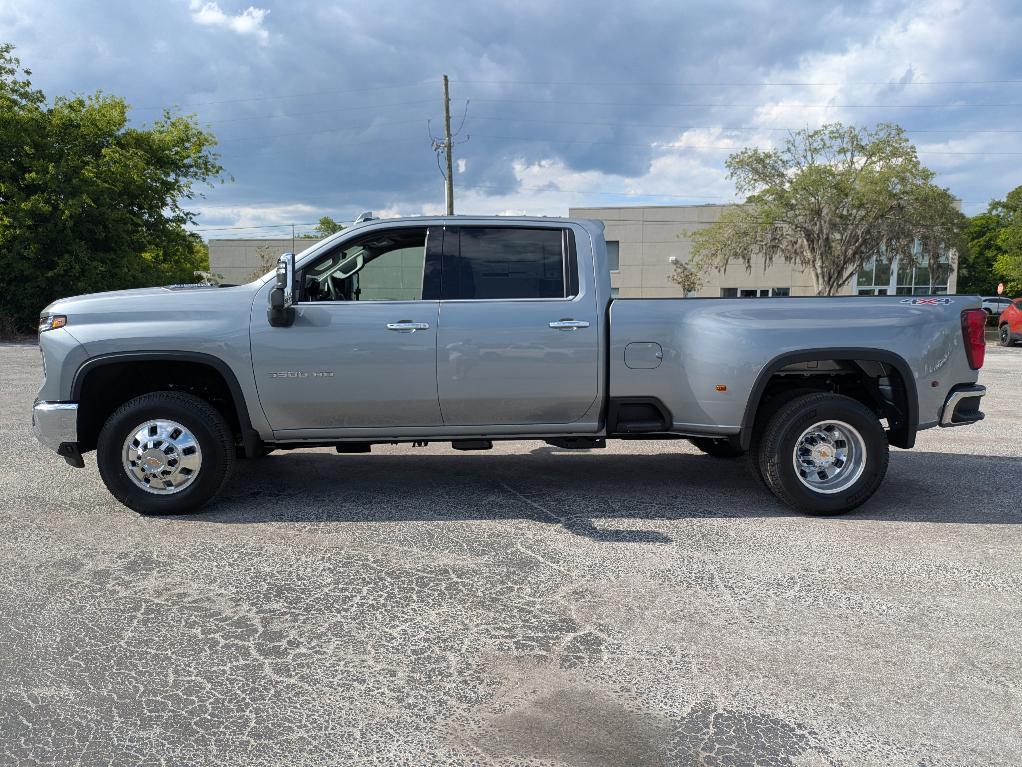 new 2026 Chevrolet Silverado 3500 car, priced at $82,240