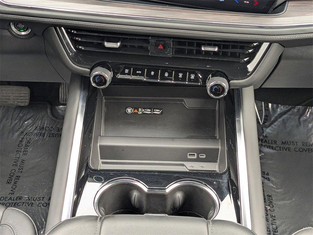 used 2025 Chevrolet Tahoe car, priced at $59,989