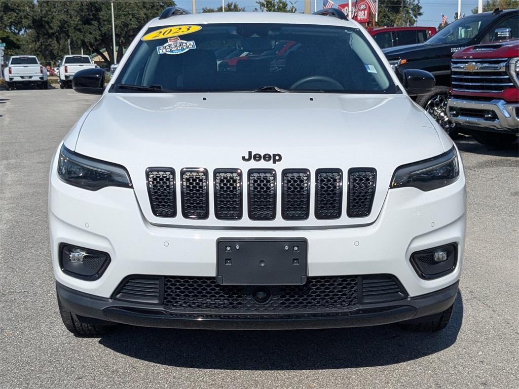 used 2023 Jeep Cherokee car, priced at $19,989