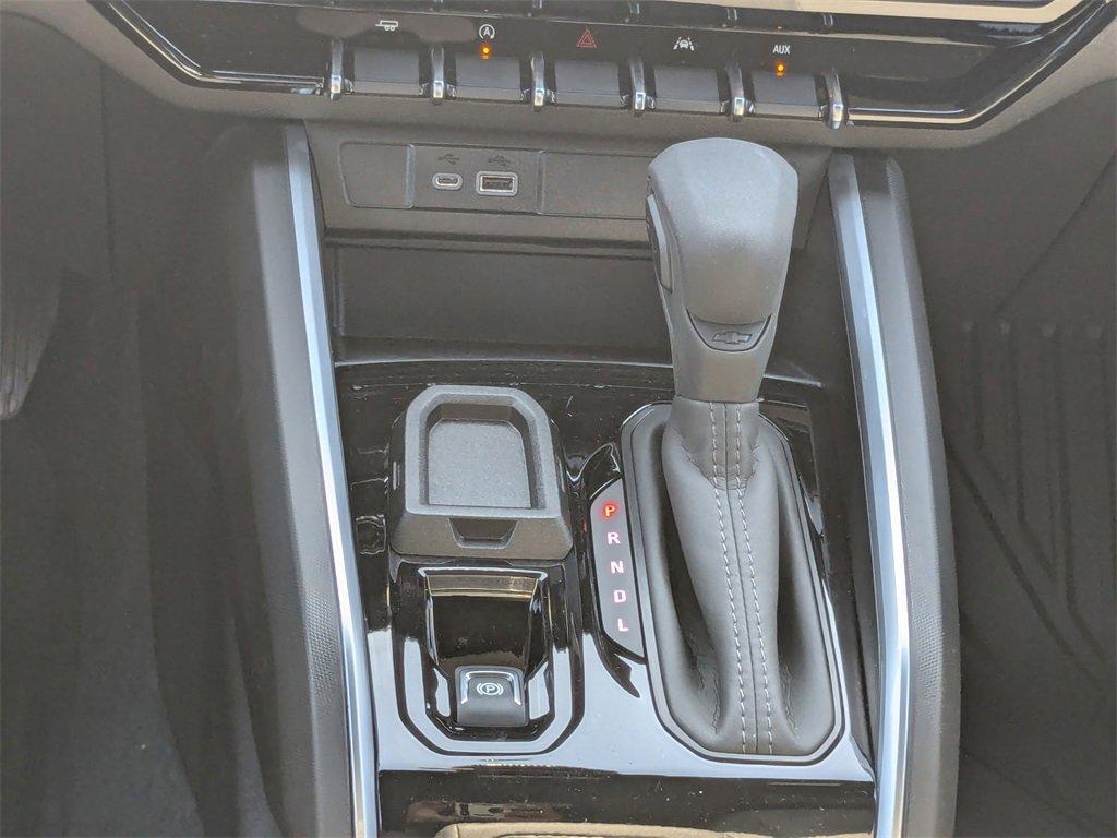 new 2026 Chevrolet Colorado car, priced at $33,195