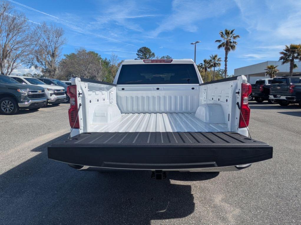 new 2026 Chevrolet Silverado 1500 car, priced at $40,670