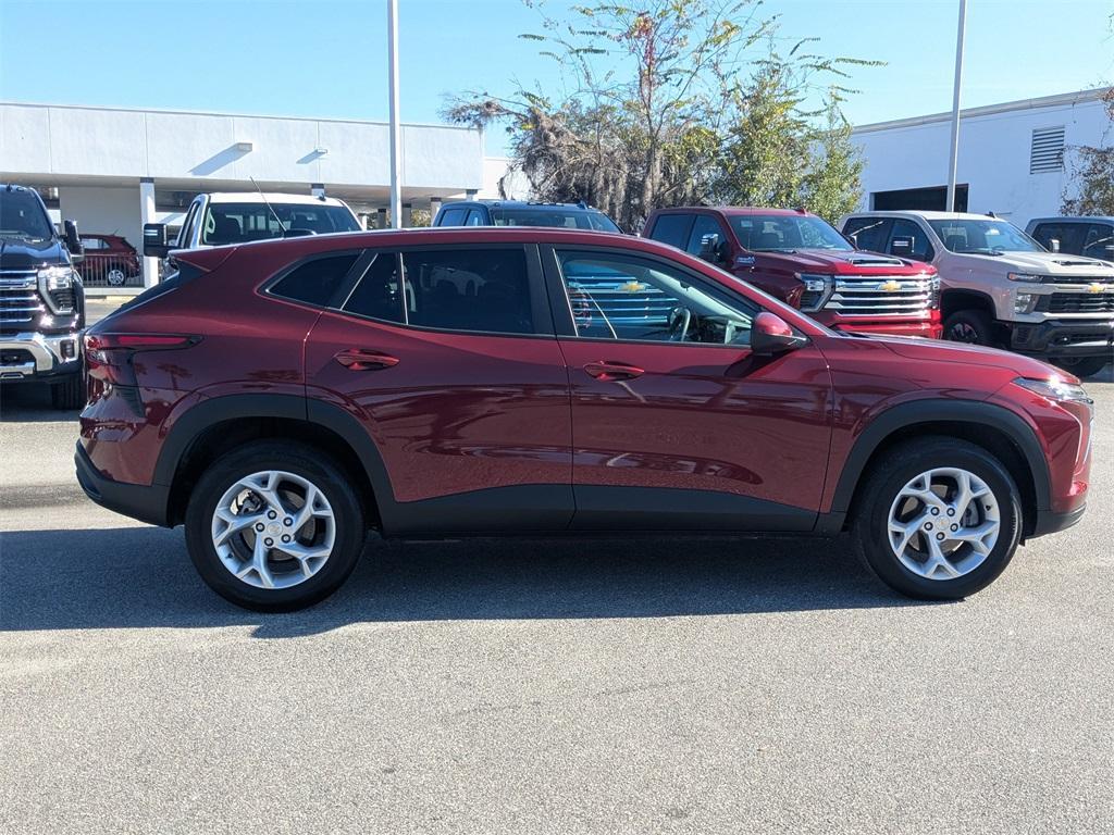 used 2024 Chevrolet Trax car, priced at $19,689