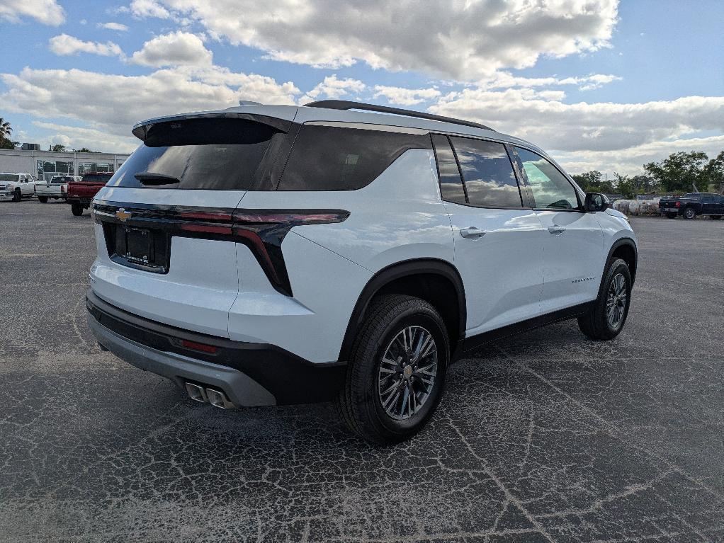 new 2026 Chevrolet Traverse car, priced at $43,940