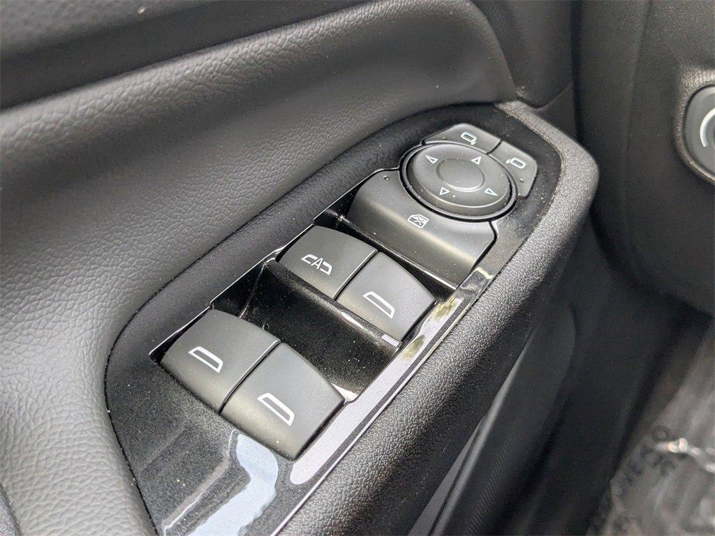 used 2022 Chevrolet Equinox car, priced at $24,677