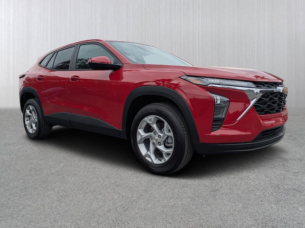 new 2026 Chevrolet Trax car, priced at $23,885