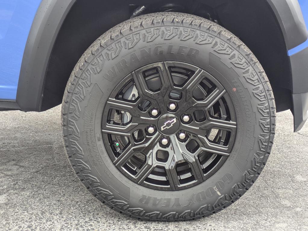 new 2026 Chevrolet Colorado car, priced at $43,410