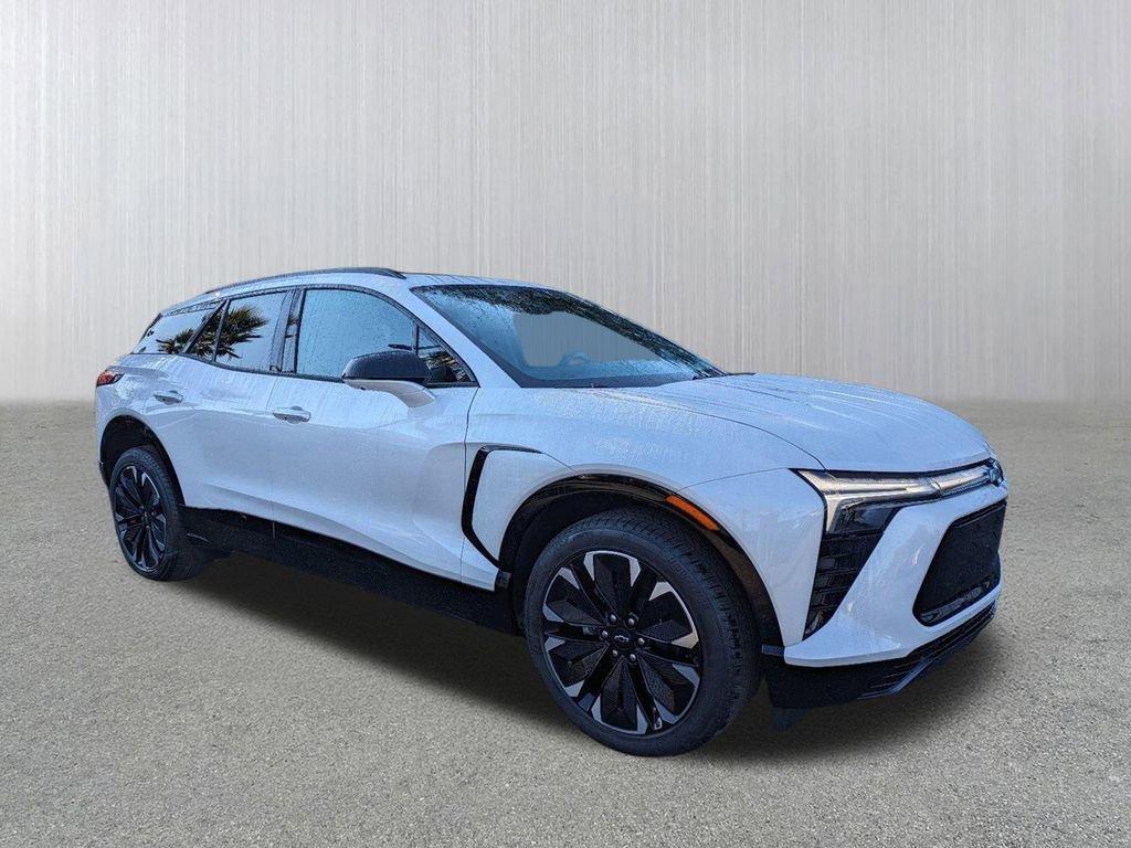 new 2025 Chevrolet Blazer EV car, priced at $45,185