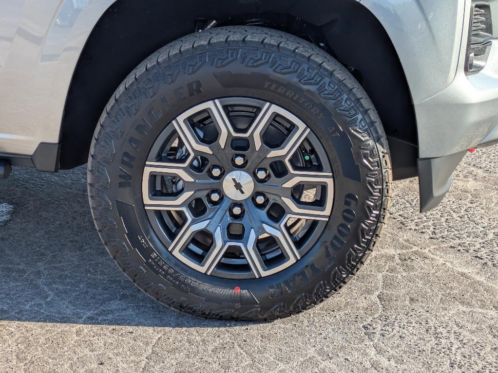 new 2026 Chevrolet Colorado car, priced at $45,430