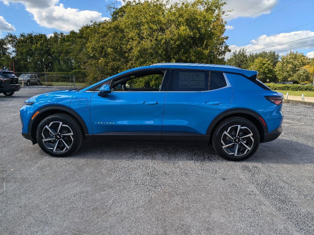 new 2026 Chevrolet Equinox EV car, priced at $35,690