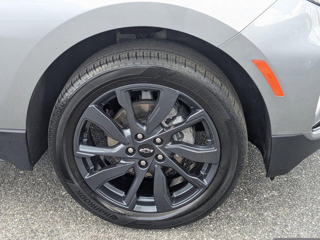 used 2024 Chevrolet Equinox car, priced at $28,788