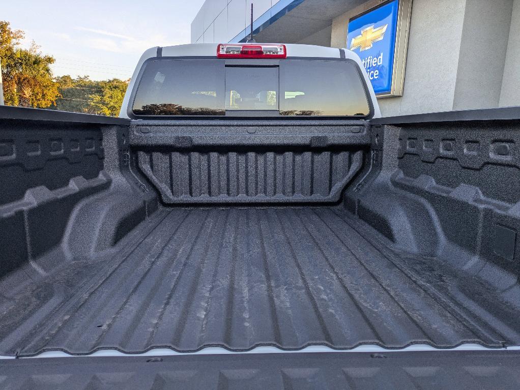 new 2026 Chevrolet Colorado car, priced at $33,320