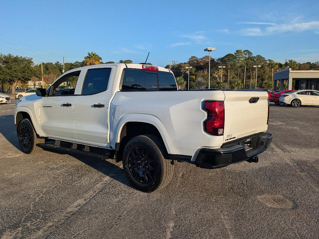 new 2026 Chevrolet Colorado car, priced at $33,320