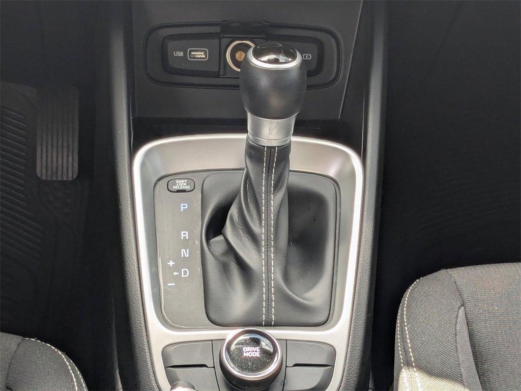 used 2022 Hyundai Venue car, priced at $14,889